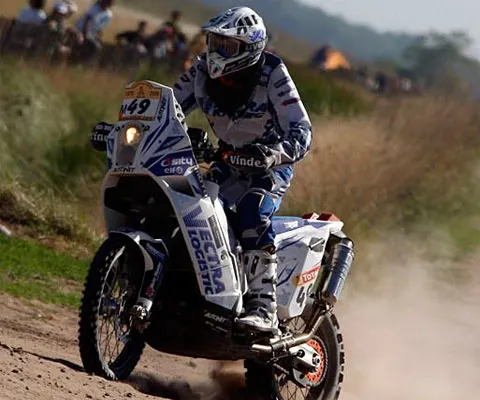 Emanuel Gyenes şi Marcel Butuză s-au retras de la Dakar 2009 din cauza accidentărilor