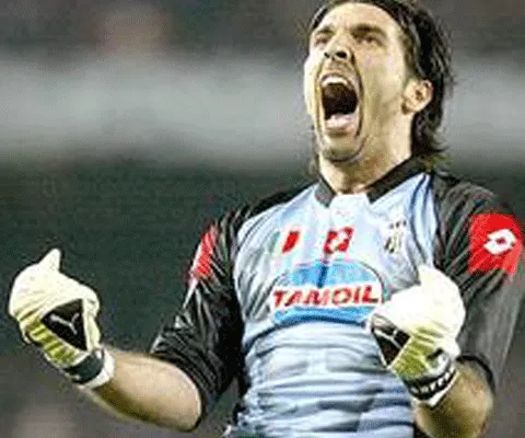Italia - Gianluigi Buffon este din nou apt de joc după trei luni de indisponibilitate