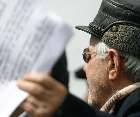 Pensionarii care vor să lucreze la stat o pot face în calitate de Persoane Fizice Autorizate