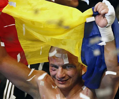 Box: Diaconu îşi va apăra titlul mondial la 28 martie, în Italia, în meciul cu Silvio Branco