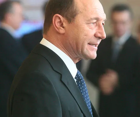 Băsescu: Discuţia mea cu premierul Putin nu este publică