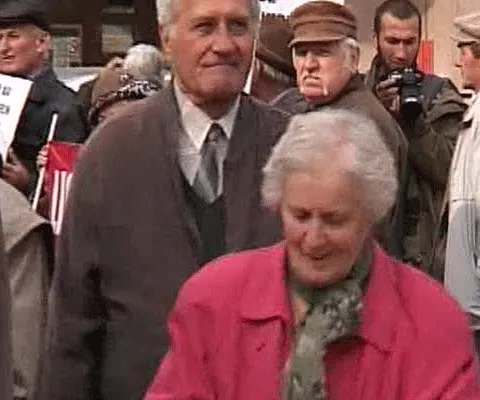 Guvernul are în vedere interzicerea cumulului slujbelor la stat