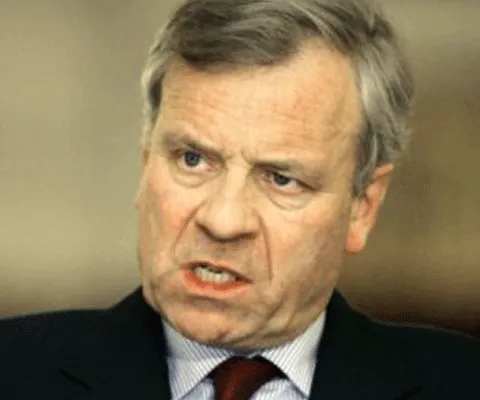Jaap de Hoop Scheffer pune la zid guvernul afgan, ineficient şi corupt
