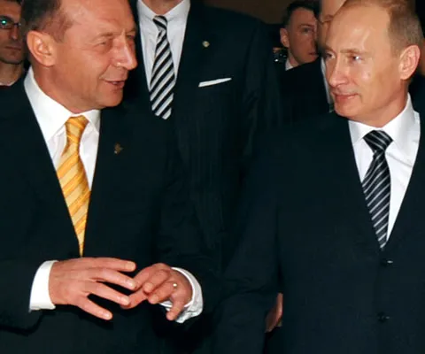 Traian Băsescu: 2008 a deschis anumite perspective în relaţia României cu Rusia