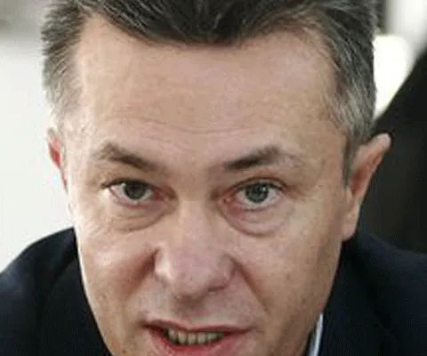 REVISTA PRESEI: Cristian Diaconescu: "Vom negocia cu Rusia livrări directe de gaze"