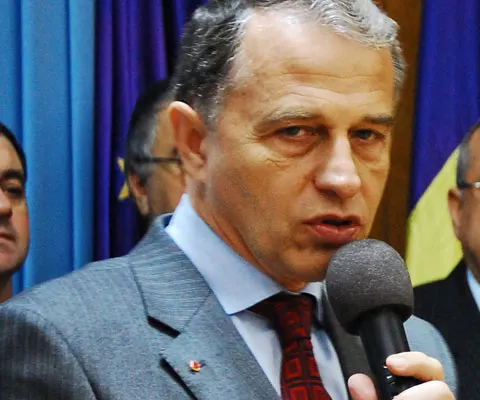 Mircea Geoană: Vreau să spun răspicat că nu există un "semi-guvern" PSD şi un "semi-guvern" PD-L