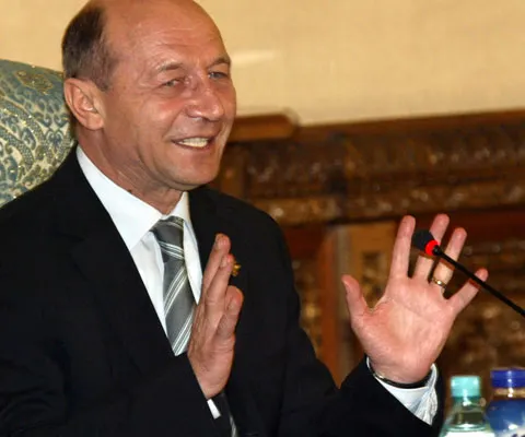 Traian Băsescu a participat astăzi la întâlnirea sindicatelor şi patronatelor cu reprezentanţii guvernului