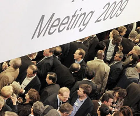 La Davos, Rusia şi China atacă Occidentul