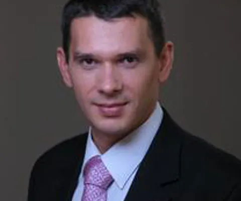 Europarlamentarul Rareş Niculescu este noul purtător de cuvânt al Guvernului