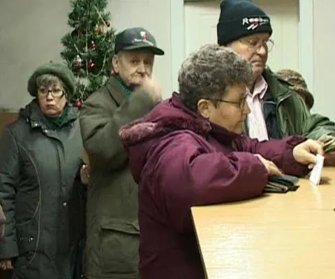 Pensionarii se întâlnesc astăzi cu ministrul Muncii, Marian Sârbu
