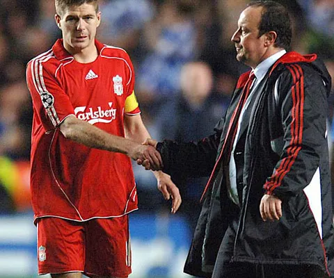 Steven Gerrard s-a accidentat şi va fi indisponibil trei săptămâni