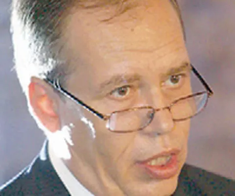Bogdan Găbudeanu: Grupuri de interese încearcă să intre în zonele de exploatare