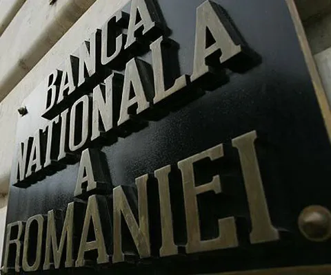 BNR a luat ţeapă şi de la Guvern, şi de la bănci