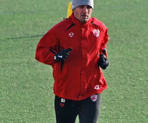 Amicale: Dinamo - FK Zeta Golubovic 6-0, FC Braşov - Şahtior Doneţk 0-1, Steaua - FC Moscova 2-1