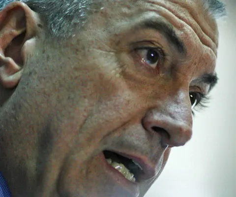 Călin Popescu Tăriceanu încă se mai crede prim-ministru - VEZI VIDEO