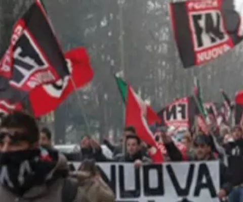Mişcarea neofascistă Forza Nuova va organiza peste o sută de mitinguri antiromâneşti în Italia