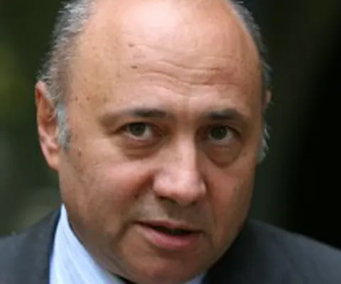 România vrea sistem de sănătate \"american\": plăteşti ca să fii tratat