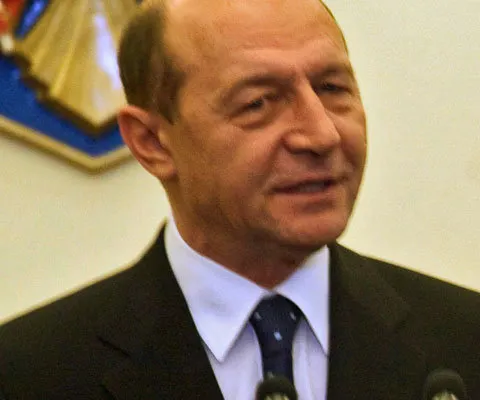 Vizita preşedintelui Traian Băsescu în Ucraina a fost amânată