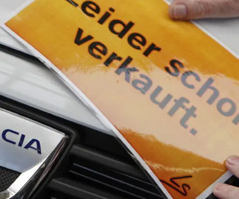 Un ziar din Germania cataloghează Dacia drept o maşină învechită şi banală