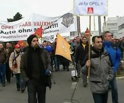 18.000 de muncitori ai uzinelor Opel din Germania au protestat faţă de restructurări