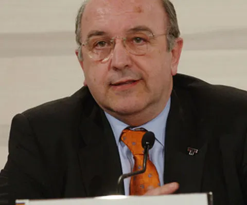 Băncile din Europa de Est sunt supuse unor riscuri din cauza crizei, potrivit unui comisar european