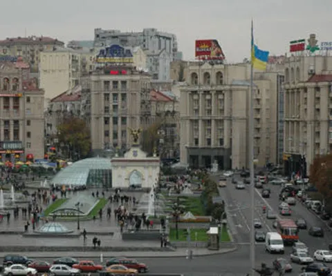 Presa din Ucraina susţine că doi români vor fi expulzaţi de la Kiev