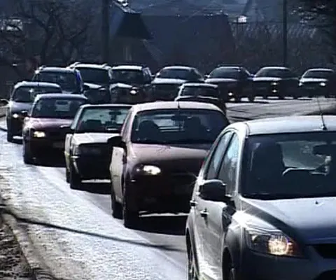 Două persoane şi-au pierdut viaţa în urma unui accident rutier, în judeţul Mureş