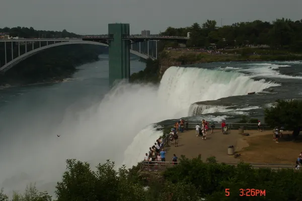 Concurs Realitatea.NET: Cascada Niagara