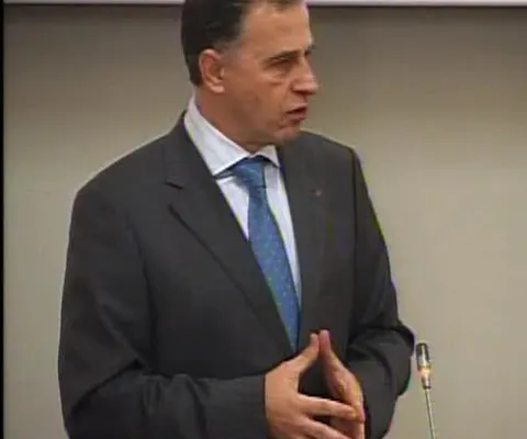 Geoană: Guvernul nu are, în acest moment, un mandat politic pentru a încheia un acord cu FMI