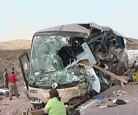 Zece turişti străini şi un mexican au murit într-un accident, în Mexic