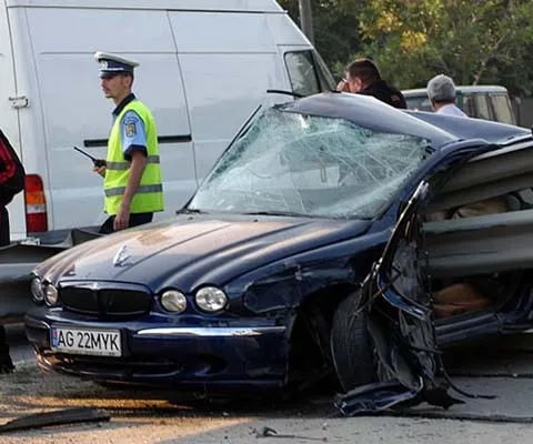 30 de morţi este bilanţul accidentelor produse de şoferi cu permise obţinute ilegal