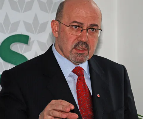 Marko Bela l-a felicitat pe Crin Antonescu şi speră în continuarea colaborării politice cu PNL