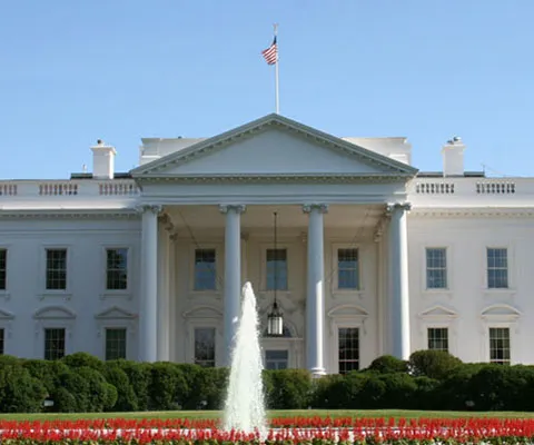 Administraţia Obama va publica un raport despre torturarea presupuşilor terorişti