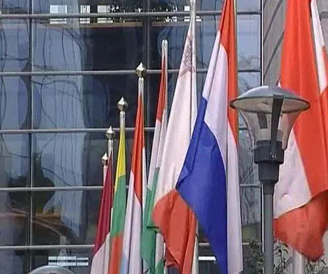 Guvernul ceh, forţat să demisioneze, în urma unei moţiuni a opoziţiei