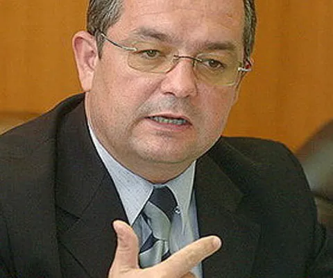 NEWS ALERT: Premierul Emil Boc este invitat la Realitatea TV de la ora 19:45