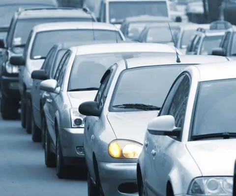 Rusia va sprijini sectorul auto cu un miliard de dolari