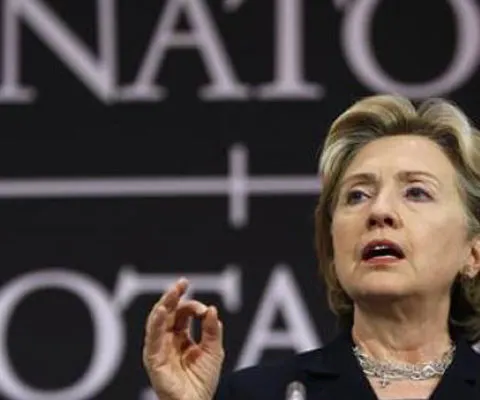 Georgia şi Ucraina trebuie să îndeplinească standardele pentru a adera la NATO, spune Clinton