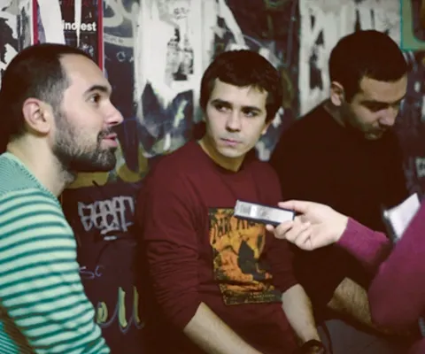 Claudiu Teohari, din trupa Deko, va prezenta După bloguri, la Realitatea TV