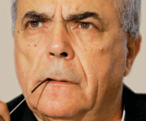 Nicolae Manolescu: Discursul puterii şi realitatea