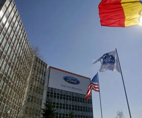 Guvernul vrea să acorde garanţii de stat în valoare de peste 1,5 miliard de euro