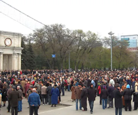 Primarul Chişinăului confirmă al doilea deces în urma reprimării protestelor de la Chişinău