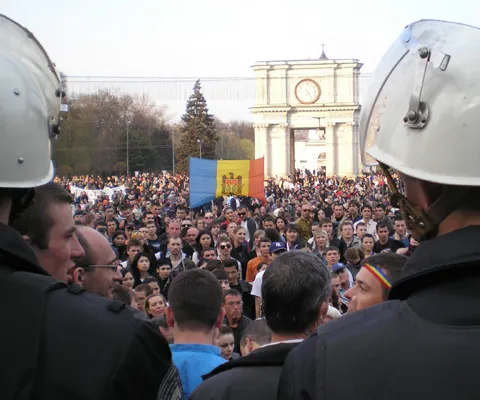 Ucraina a decis extrădarea lui Gabriel Stati, suspectat de organizarea protestelor din Republica Moldova
