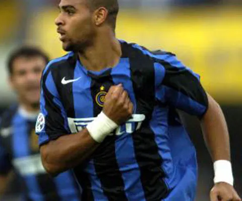 Italia - Inter i-a reziliat contractul atacantului brazilian Adriano