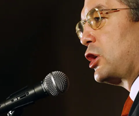 Boc cheamă UDMR să sprijine descentralizarea, precum şi Legile salarizării şi pensiilor unice