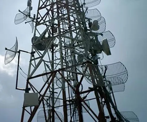Ministerul Comunicaţiilor:  Reţelele de comunicaţii ale Guvernului au fost 100% operaţionale după cutremur
