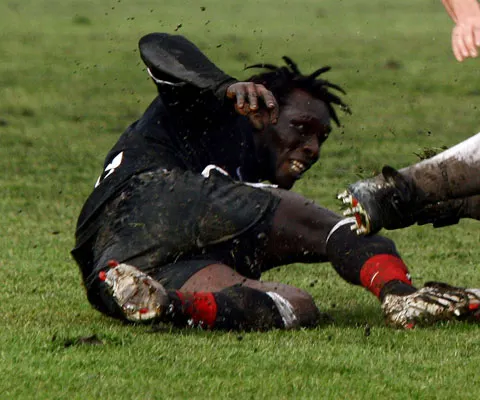 Dinamo: Papa Malick s-a accidentat şi ratează derby-ul cu CFR