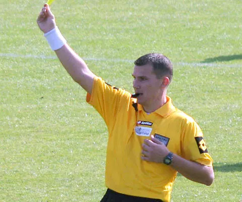 Arbitrul Aurelian Bogaciu rămâne în arest