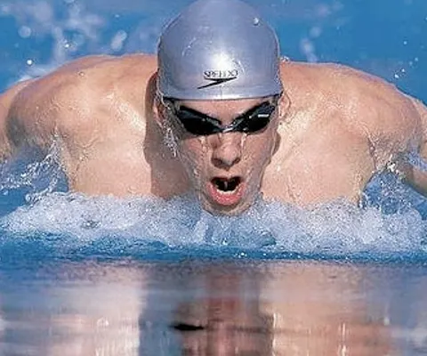 Înotătorul Michael Phelps, medalie de aur pentru performanţele sexuale