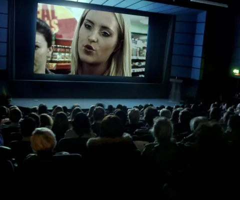 Concurs REALITATEA.NET: Hai la film!