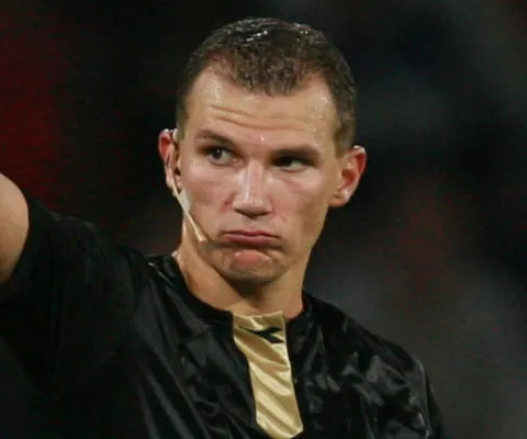 Tribunalul Argeş a stabilit o cauţiune de 10.000 lei pentru arbitrul Aurelian Bogaciu